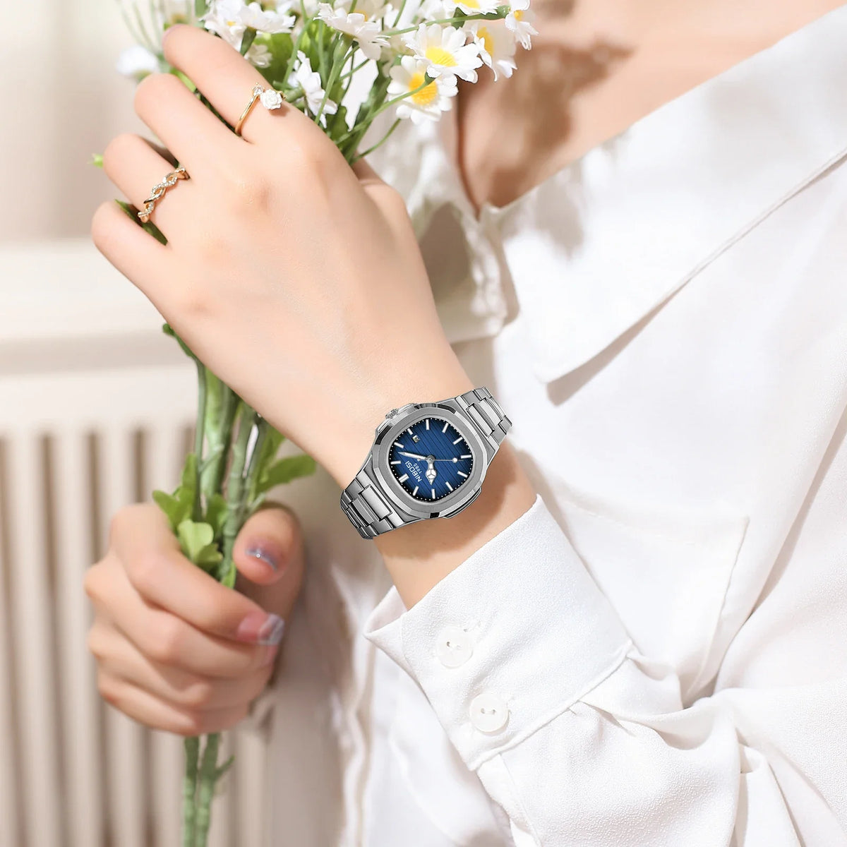 NIBOSI 2680L Élan Quartz
